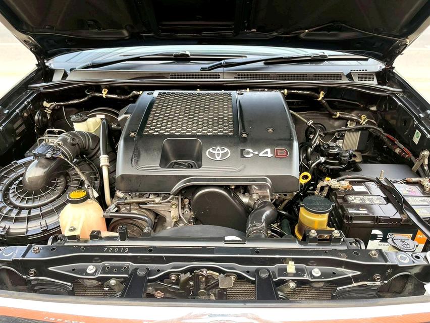 Toyota Fortuner 3.0 AT 4x4 ปี48 (2005) 17