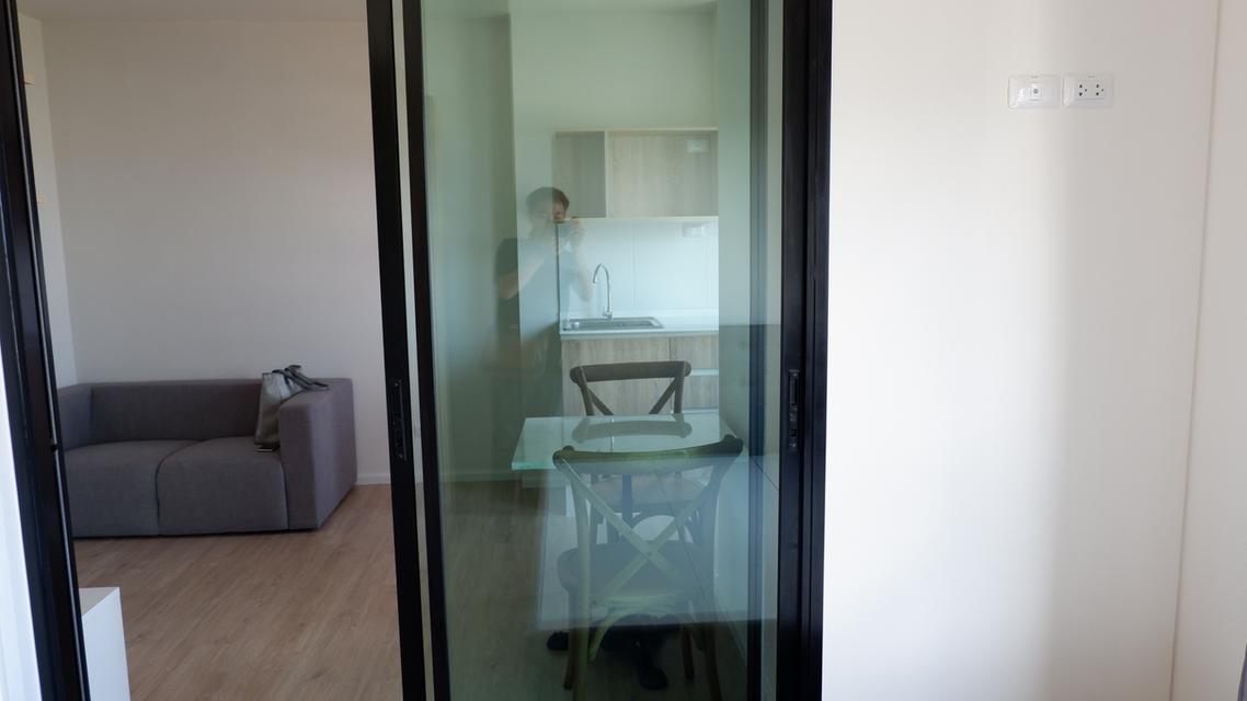 🏙✨ ให้เช่าคอนโด – ห้องใหญ่ โปร่งโล่ง เฟอร์ฯ ครบ พร้อมเข้าอยู่! 9