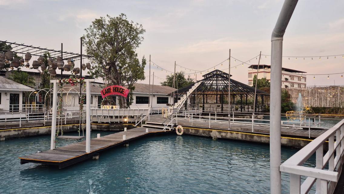 ร้านอาหาร 4