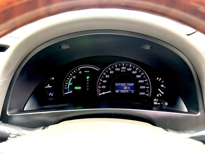 TOYOTA CAMRY 2.4 HYBRID DVD ปี 2011 รูปที่ 19