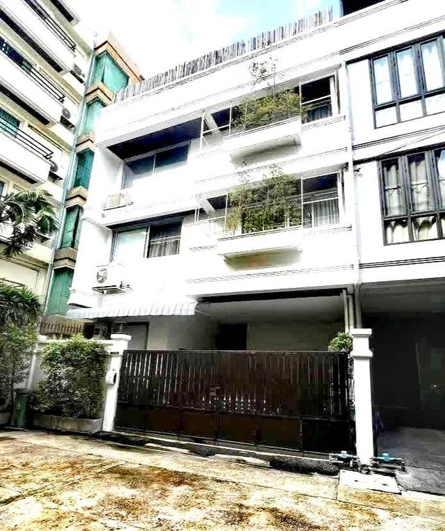 ขาย/ให้เช่า Townhouse 4 ชั้น 4 นอน 4 น้ำ สุขุมวิท 71 ใกล้ BTS พระโขนง ,เอกมัย 1