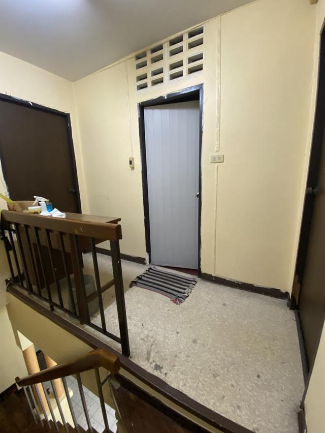 บ้านทาวน์เฮาส์ รามอินทรา ลาดพร้าว 10