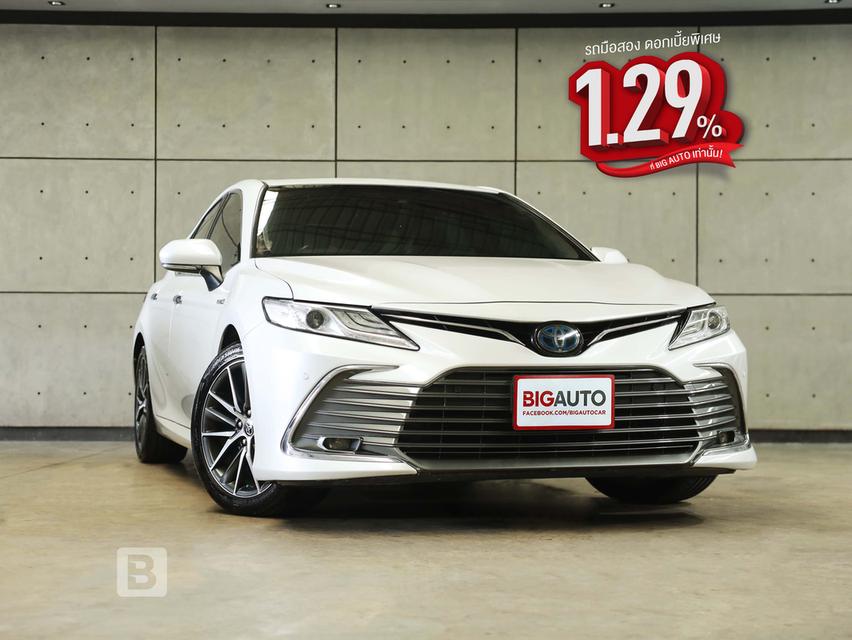 2022 Toyota CAMRY 2.5 (ปี 18-24) HEV Premium Sedan AT