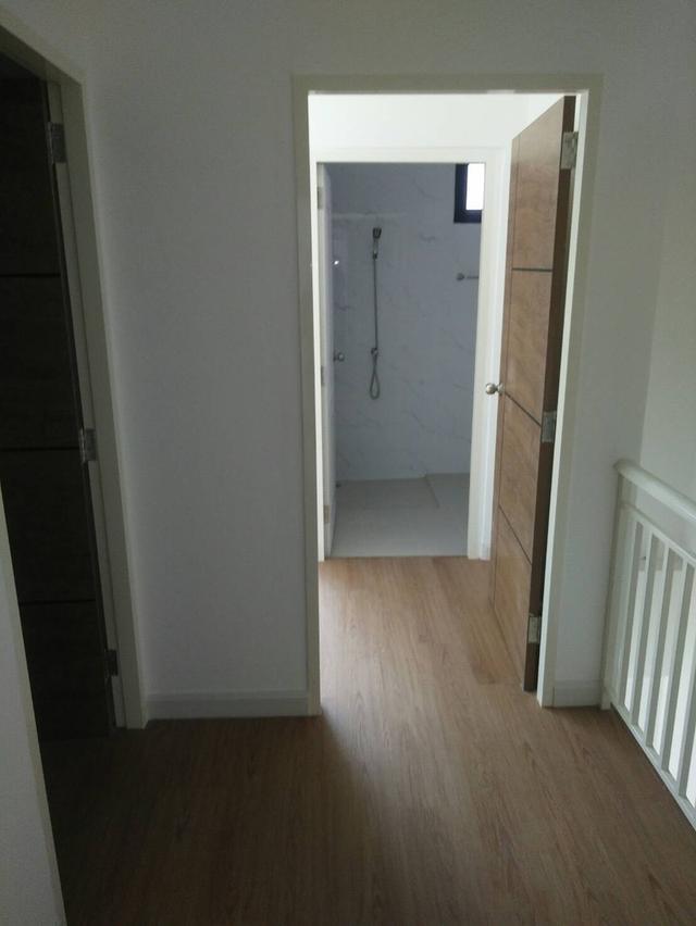 ทาวน์โฮม 2 ชั้น 3 ห้องนอน 3 ห้องน้ำ 8