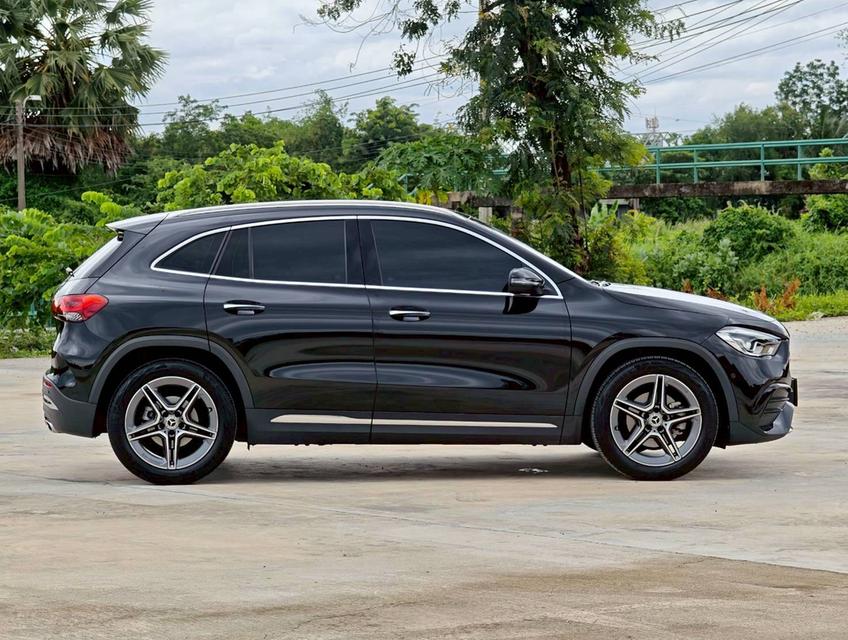 Mercedes Benz GLA200 AMG Dynamic 2023 รถใหม่สภาพป้ายแดง คุ้มมากๆ 8