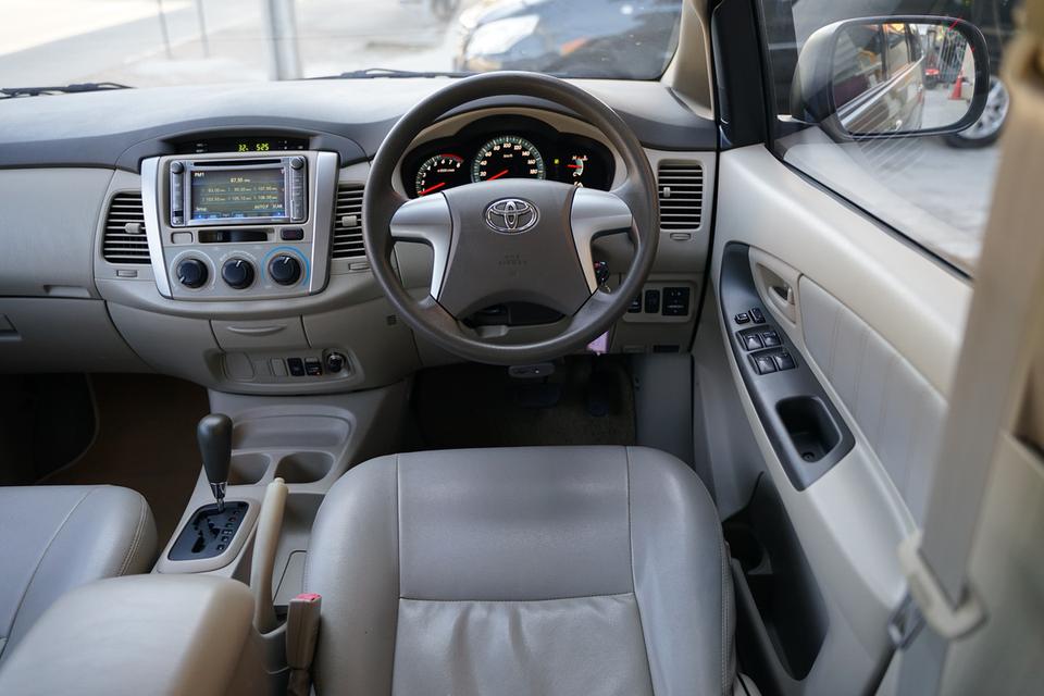 2014 TOYOTA INNOVA 2.0 G OPTION 11