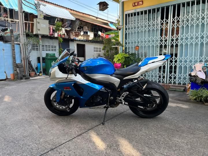 มอเตอร์ไซค์ Suzuki GSX R1000 มือสอง 2