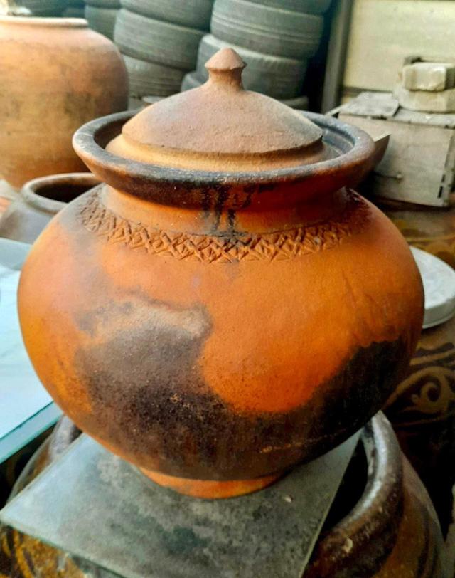 ตุ่มแดงอยุธยา โอ่งแดงอยุธยา ขนาด40ซม โอ่งดินเผา มีฝาปิด