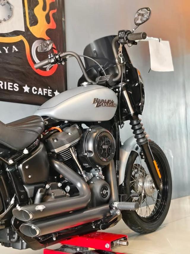 Harley Davidson Street Bob ปี 2020 11