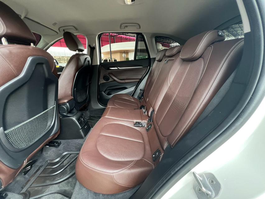 ปี 2019 BMW X1, 2.0 sDrive18d xLine รูปที่ 12