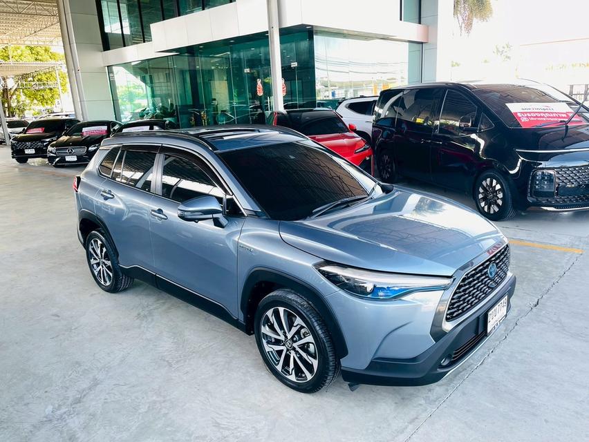 Toyota Corolla Cross 1.8 Hybrid Premium Sefety Sunroof ปี 21จด22 ไมล์4หมื่นโลแท้