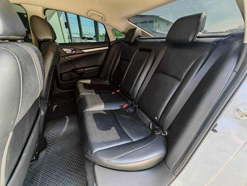 2019 HONDA CIVIC 1.8EL FC 10