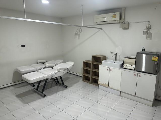 รหัสC7095 ให้เช่าอาคารพาณิชย์ 2คูหา เหมาะทำคลีนิคความาม ย่านปิ่นเกล้า ถนนบรมราชชนนี ใกล้เซ็นทรัลปิ่่นเกล้า 8