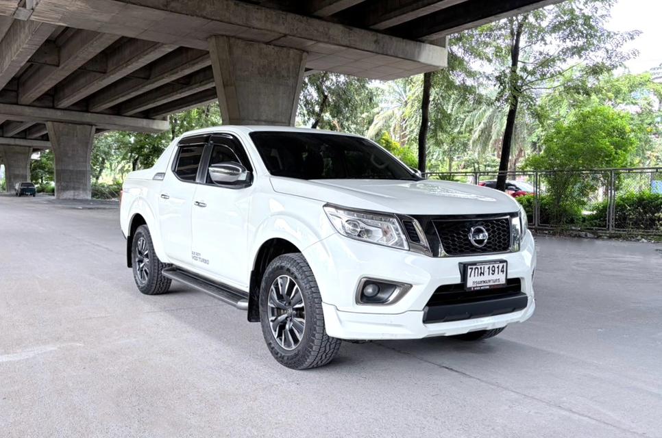 2018 NISSAN NAVARA NP300 2.5EL DOUBLE CAB CALIBRE SPORTECH AT รถสวยมือเดียว รูปย่อยที่ 3