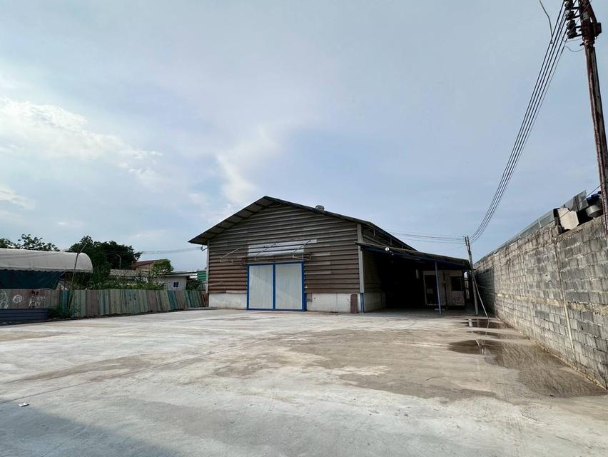 ประกาศให้เช่าโกดังพร้อมสำนักงาน ขนาด 930 ตร.ม. ถนนเพิ่มสิน เขตสายไหม กรุงเทพฯ 3