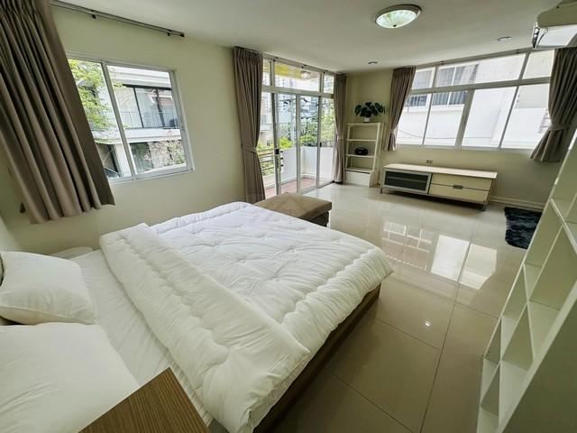 ให้เช่าบ้านเดี่ยว 4 ชั้น 5 ห้องนอน ย่านพร้อมพงษ์ ซอยสุขุมวิท 31 ปรับปรุงใหม่ ตกแต่งพร้อมเฟอร์นิเจอร์ ใกล้ BTS พร้อมพงษ์,
