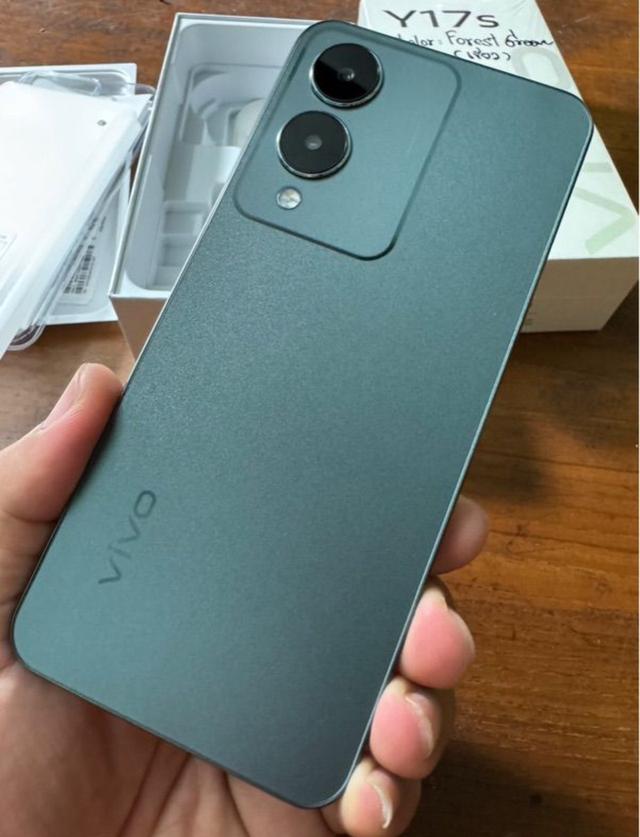 VIVO Y17s สีเขียว 3