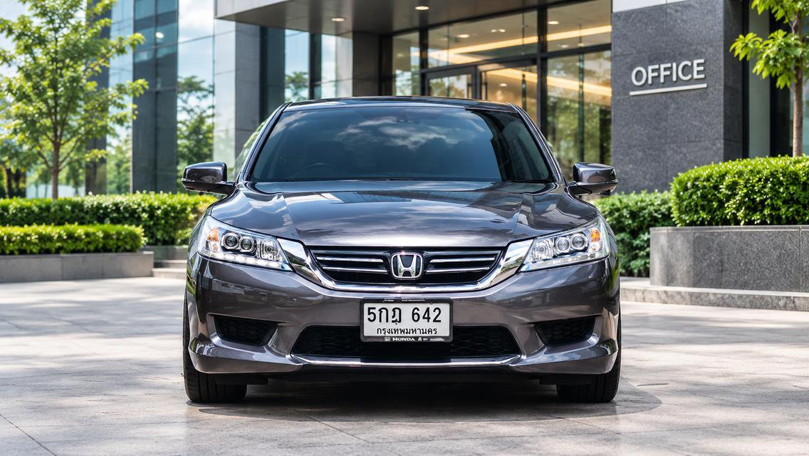 HONDA ACCORD G9 2.0 Hybrid TOP Sunroof ปี 2014