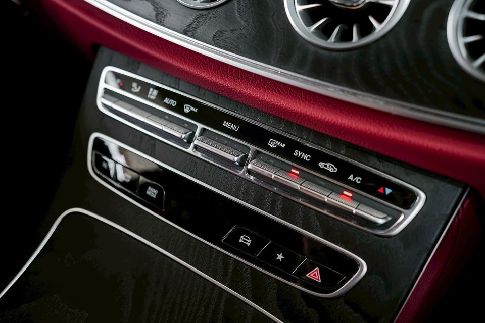 Benz CLS220d AMG สปอร์ตหรู รูปที่ 15