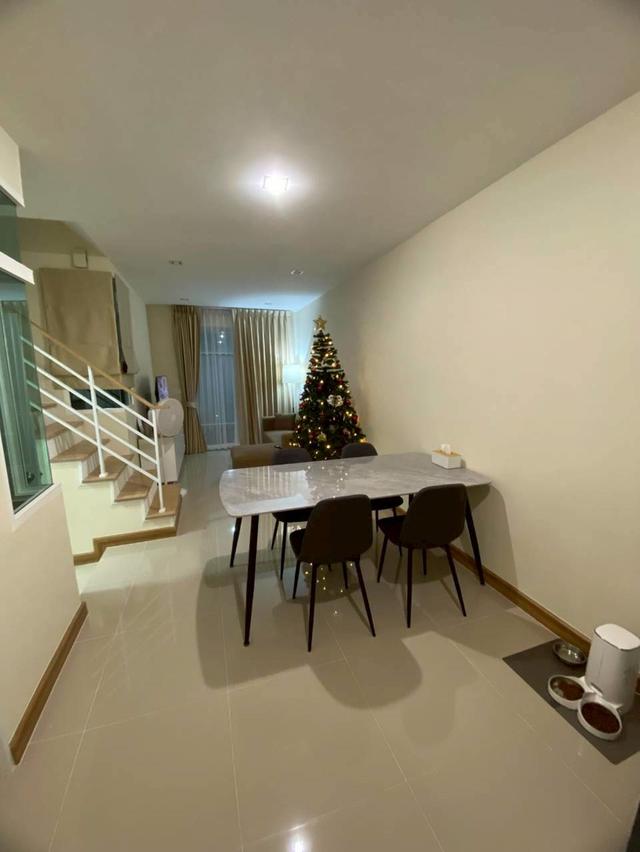 ขายบ้าน 2 ชั้น หมู่บ้านโกลเด้นทาวน์รังสิต-คลอง 3 ถนนเลียบคลองสาม 5