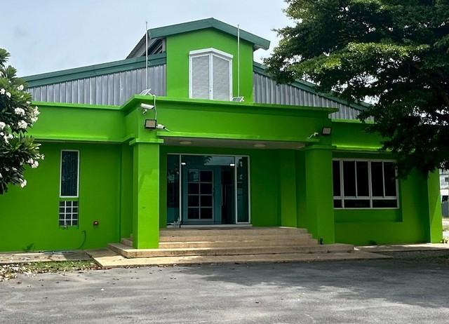 ให้เช่าโกดังพื้นที่ใช้สอย 920 . ตารางเมตร ที่ดิน ไร่ กว่า ใกล้สถานีขนส่งพุธณฑลสาย 5 2