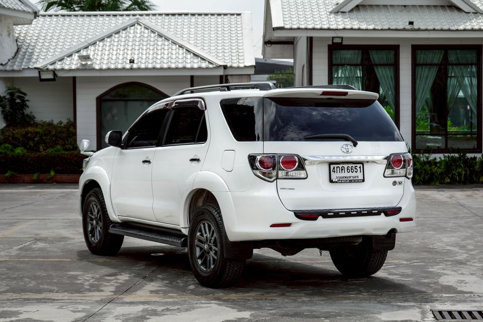 รหัสรถ CBL6651 TOYOTA FORTUNER 2.5 V AT 2015