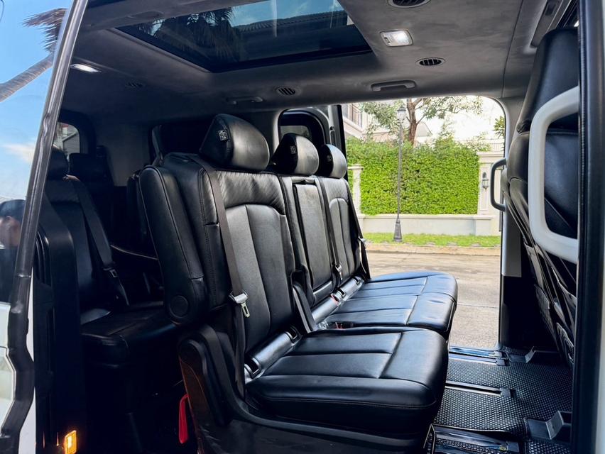 (แจ้งรหัสรถ AVA3888) 🇰🇷 Hyundai Staria PREMIUM 2.2 Top สุด ปี 2024 รูปที่ 12
