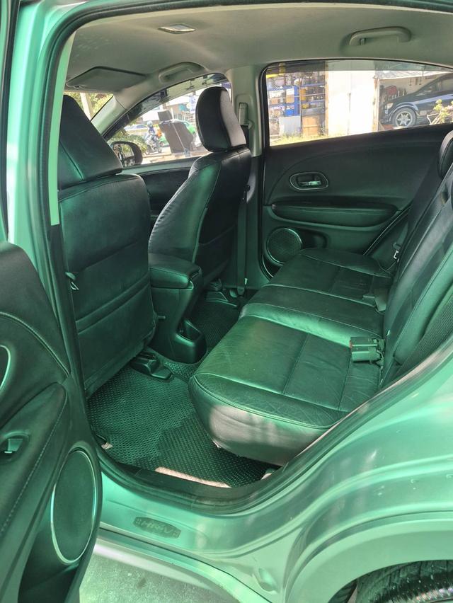 Honda HR-V 2017 รุ่น 1.8E สีเทา *เจ้าของขายเอง* 6