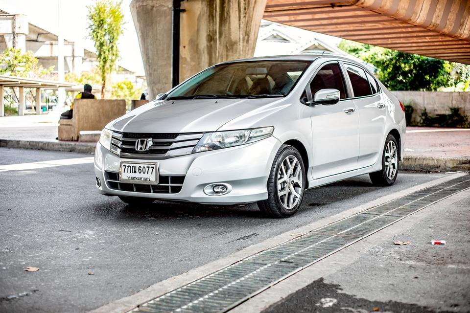 Honda City 1.5SV ปี 2011 สีเทา ท๊อปสุด