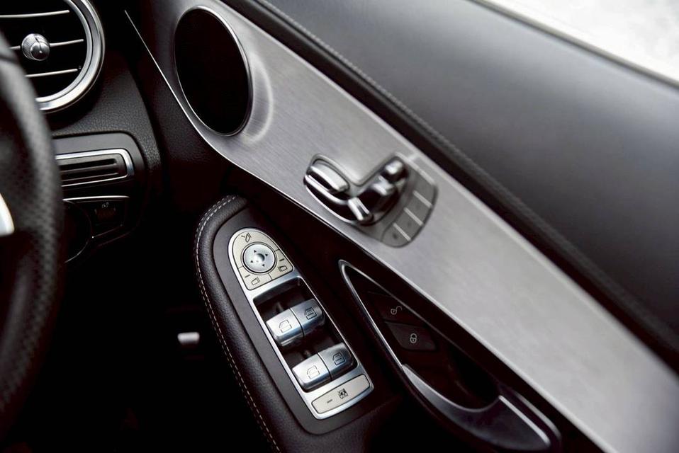 Mercedes Benz C300 AMG BlueTec Hybrid 6
