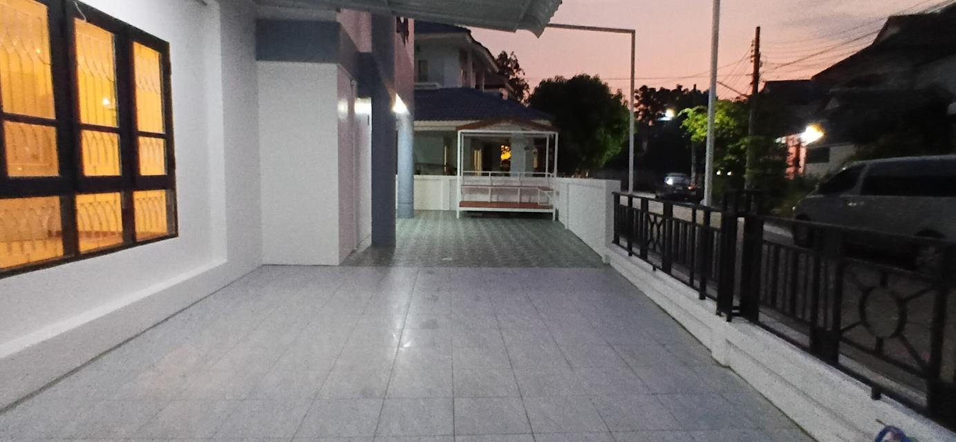 ใหญ่5นอนหัวมุมขายบ้านเดี่ยวสินบดีถนนชัยพฤกษ์ 11