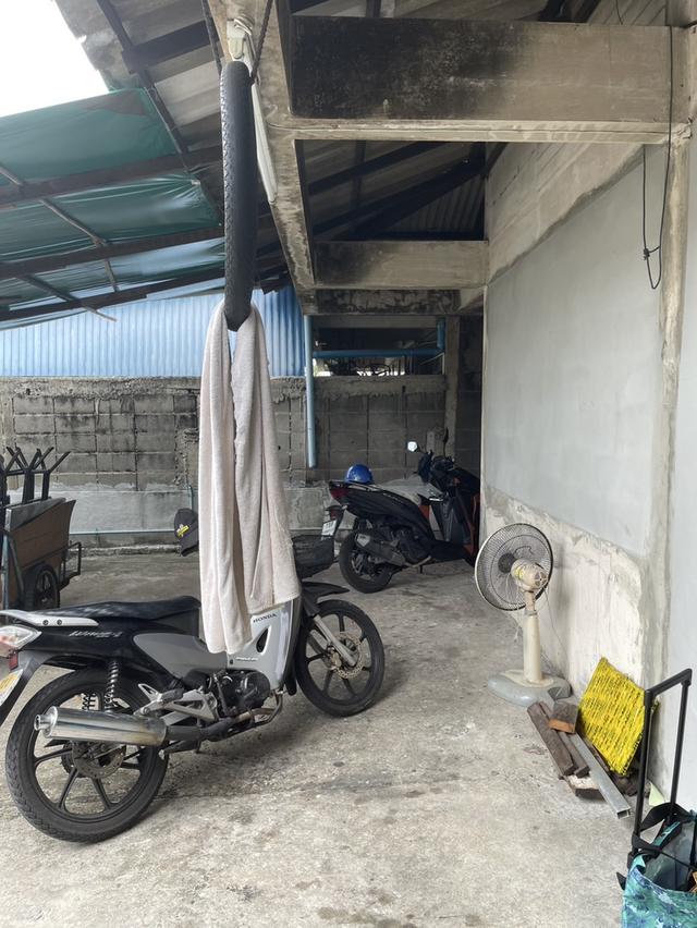 ขายที่ดินพร้อมบ้านเดี่ยว2ชั้น 4