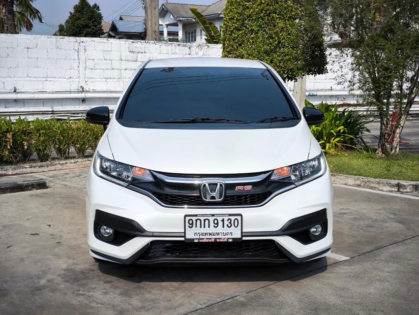 Honda Jazz 1.5RS 2019 รถสวยพร้อมใช้งาน 2