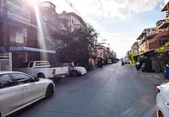 ขายอาคารพาณิชย์ ถนนร่มเกล้า ซอย 21 แขวงคลองสามประเวศ เขตลาดกระบัง กรุงเทพมหานคร 3