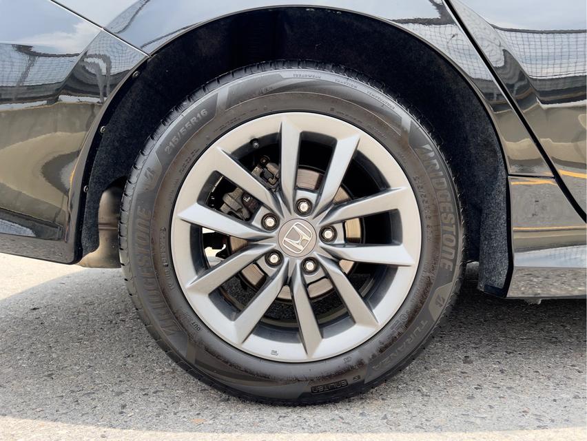 Honda Civic 1.8EL ปี 2020 11