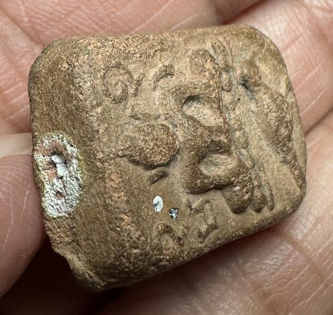 พระเนื้อดิน องค์ละ 800 6