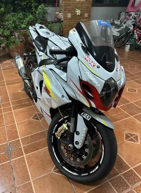 Suzuki GSX R1000 มือสอง 5