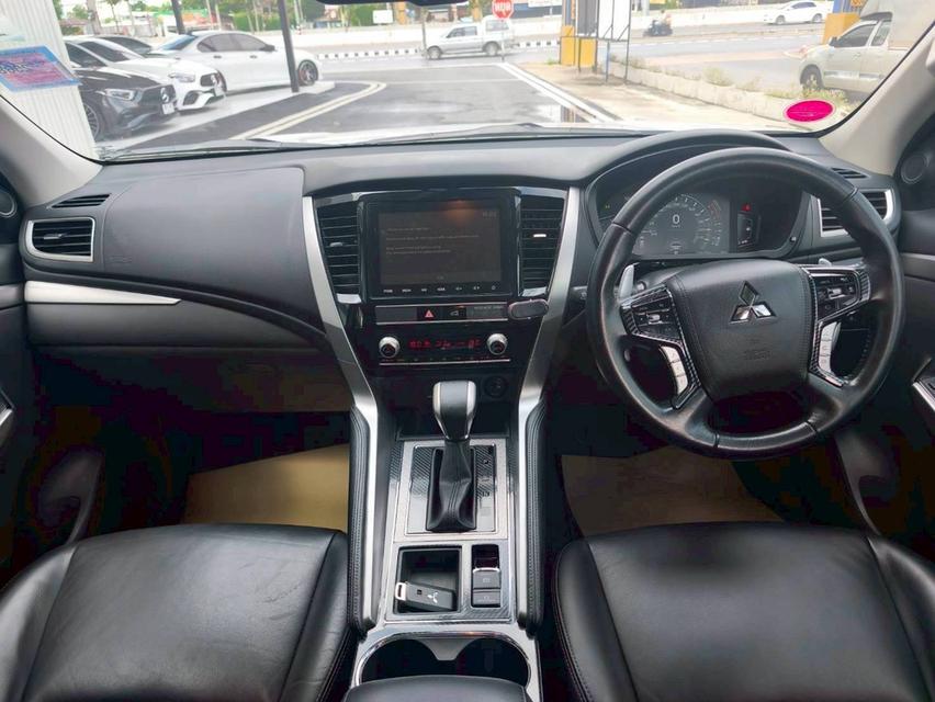 รหัสรถ KCY1694 2019 MITSUBISHI PAJERO SPORT 2.4 GT Premium 2WD สีเทา 10