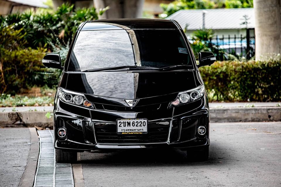 TOYOTA ESTIMA 2.4 AERAS PREMIUM ปี 2015 สีดำ มือเดียวป้ายแดง  2