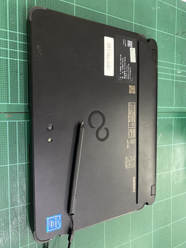 FUJISU Arrows TabQ507 8