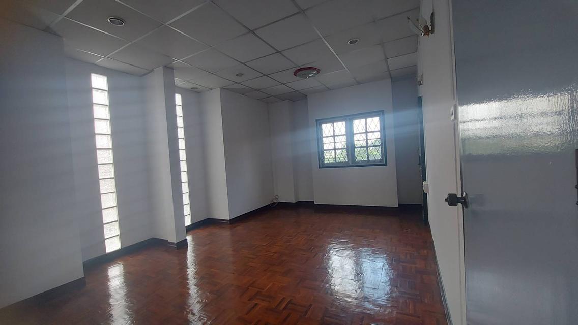 ขายบ้านเดี่ยว2ชั้น หมู่บ้านนักกีฬาแหลมทอง ซอยกรุงเทพกรีฑา39 (N.1348) 8