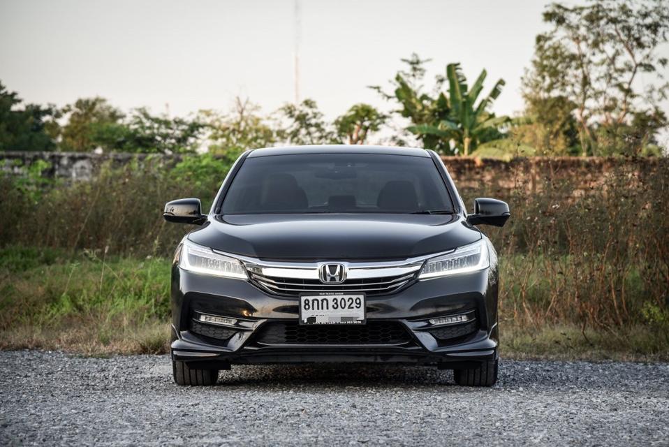 ขายHonda Accord 2.0El ปี18 2