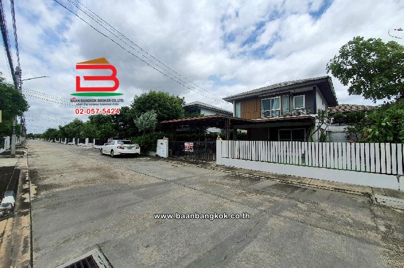 บ้านเดี่ยว หมู่บ้านพฤกษ์ลดา 3 เนื้อที่ 54.4 ตร.ว (อยู่ตรงข้ามกับโรงเรียนบีคอนเฮาส์ แย้มสอาดรังสิต) ตำบลลาดสวาย อำเภอลำลูกกา ปทุมธานี 2