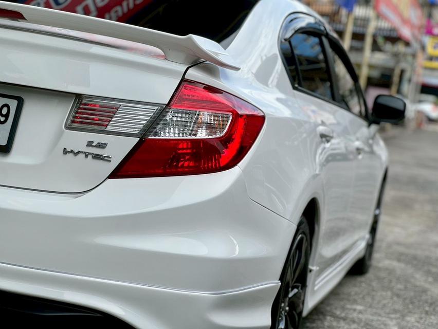 HONDA CIVIC FB ปี 2012 รุ่น 1.8E navi ออโต้ สีขาว รถมือเดียว เลขไมล์น้อย 120,000 km รูปที่ 8