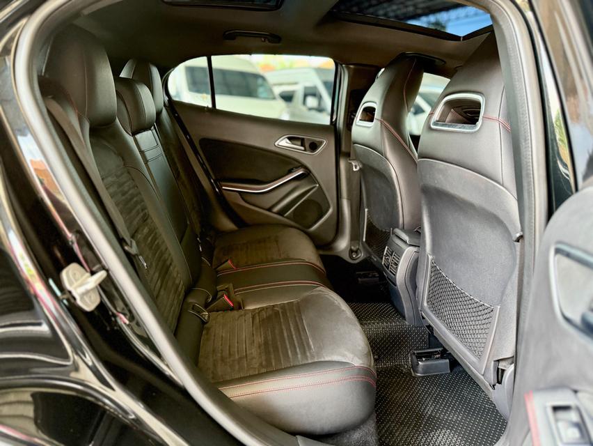 ขาย Benz Gla250Amg ปี16 13