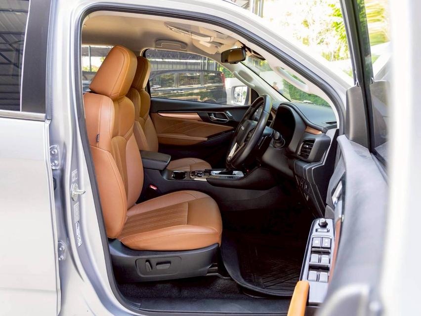 Isuzu MU-X 3.0 Ultimate 4WD ปี 2022 รูปที่ 8