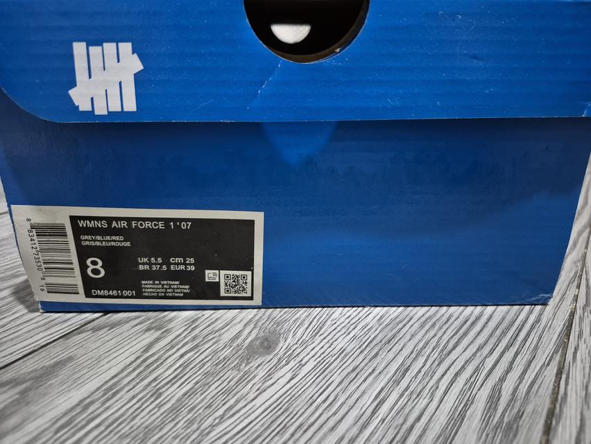 รองเท้า Nike มือสอง ของแท้ รูปที่ 1