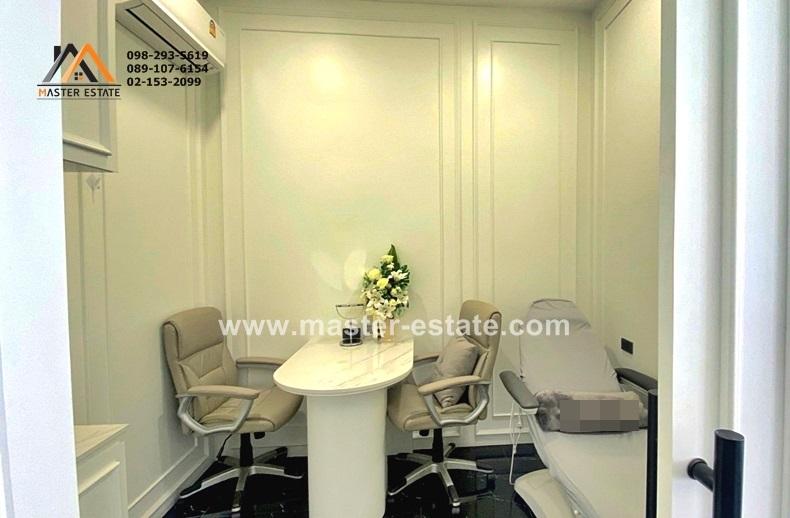 อาคารพาณิชย์ W-PARK ตกแต่งสวยเป็น Clinic ความงาม หรือปรับเป็น Office ขายพร้อมผู้เช่า 50,000 บาท/เดือน ขนาดพิเศษ 35 ตร.ว. พร้อมเฟอร์นิเจอร์ สวย สะอาด 4