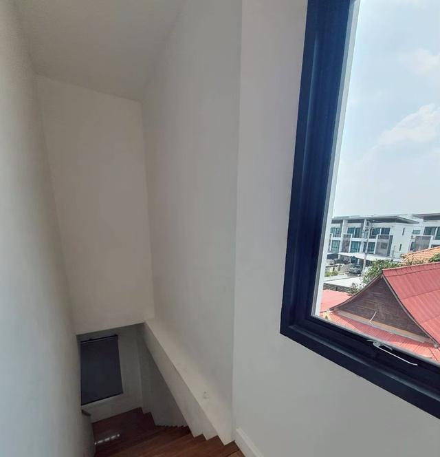 ขาย(พร้อมผู้เช่า) ทาวน์โฮม 3 ชั้น โครงการ Cozy 13