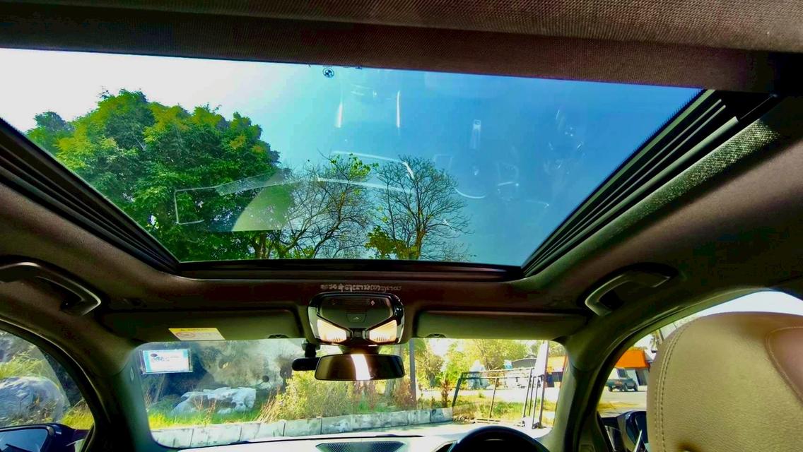 BMW 330e m sport 2020 รูปที่ 8